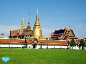 Travel To Thailand Royal Palace In Bangkok | Love Thai Maak