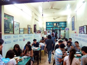 Pick A Thai-Packed Restaurant in Thailand | LoveThaiMaak