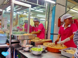 Chicken Rice Pratunam | Things to do in Bangkok by Love Thai Maak