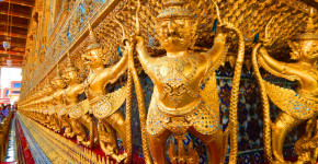 Wat Pra Keaw: The Grand Palace | Things To Do In Bangkok Don't Touch